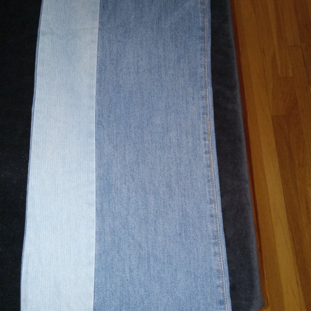 NWOT Womens POL Size Small Cropped Two Tone Wide Leg Jeans With Plaid Inside - Picture 7 of 7
